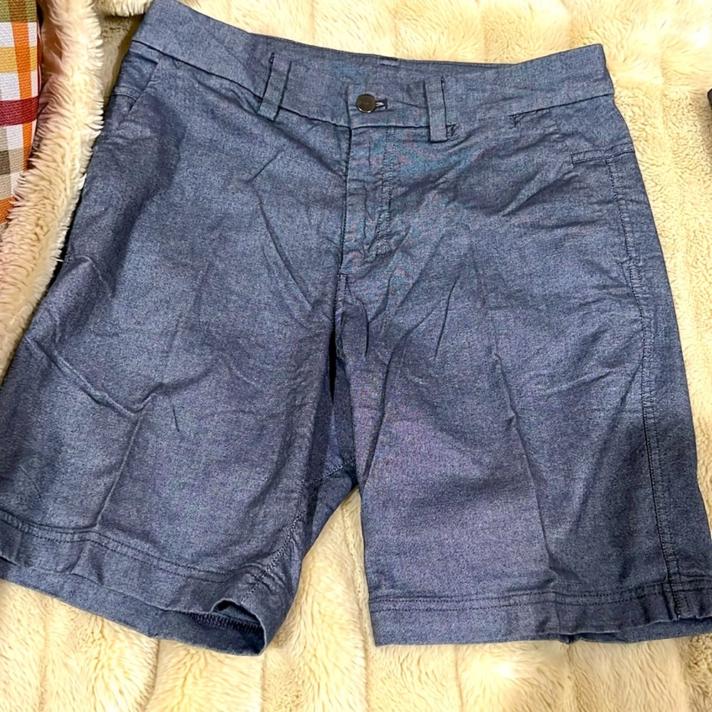 Lululemon men’s shorts. Color metalic blue , size 30.